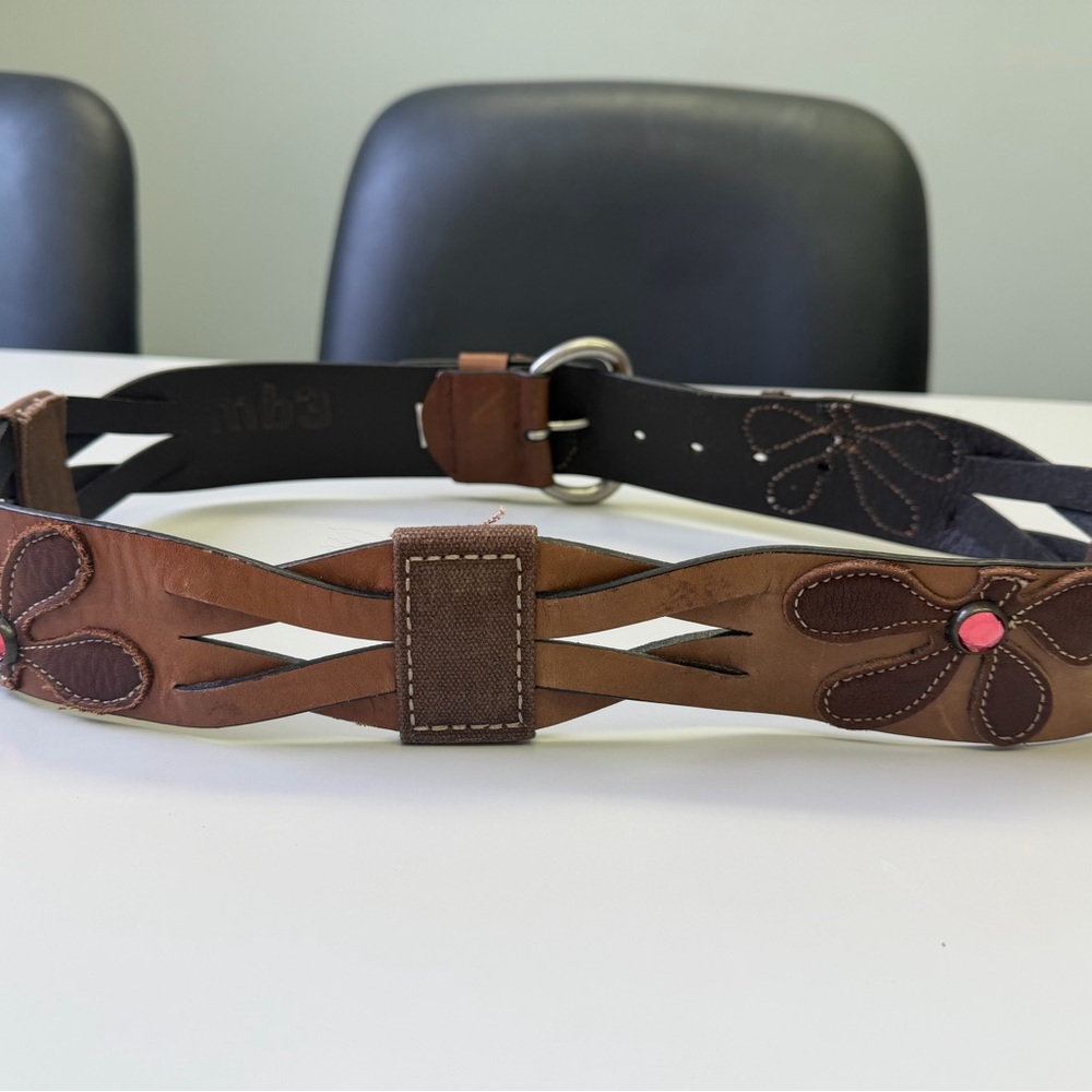 MB3 Vintage Boho Leather Belt with Pink Rhinestone Flowers - Size M - Picture 2 of 8